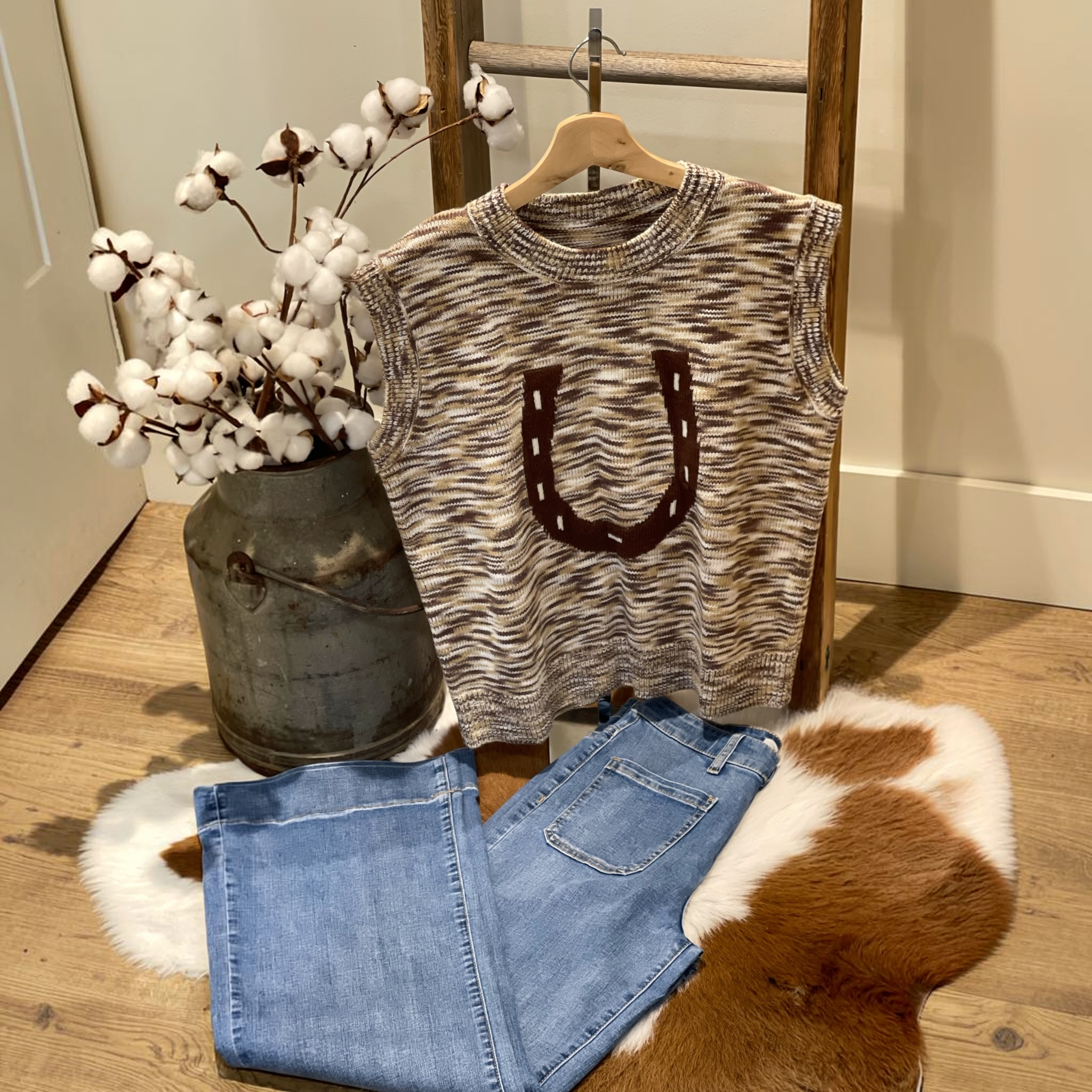SHELBY VEST
