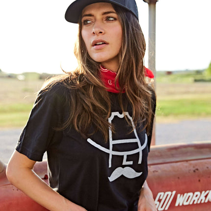 Hank Western Graphic Tee: S