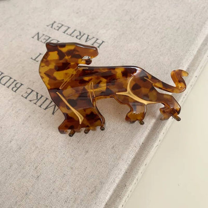 Cougar Cheetah Hair Claw Animal Hair Claw Leopard Hair Claw: Brown