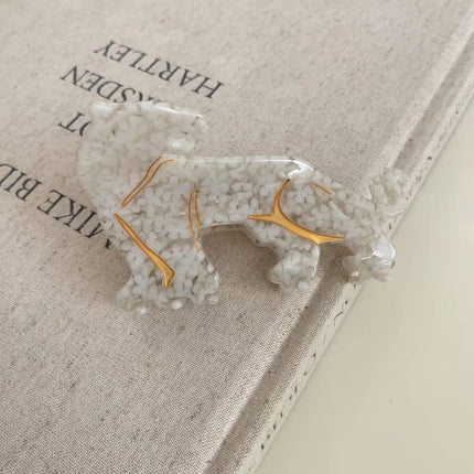 Cougar Cheetah Hair Claw Animal Hair Claw Leopard Hair Claw: Off-White